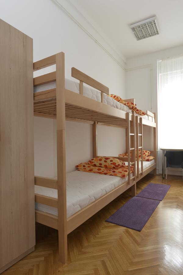 Hostel Flow House Centar Novi Sad Eksteriør bilde